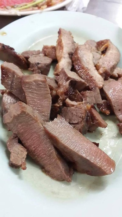 ร้านมล ซอยสุคันธาราม ใกล้สน.ดุสิต